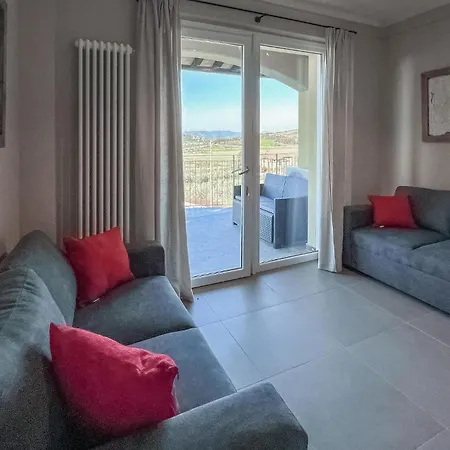 Lovely In Montebuono With Jacuzzi Holiday home San Savino (Magione)