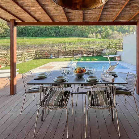 Lovely In Montebuono With Jacuzzi Holiday home San Savino (Magione)
