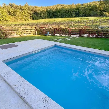 Lovely In Montebuono With Jacuzzi San Savino (Magione)