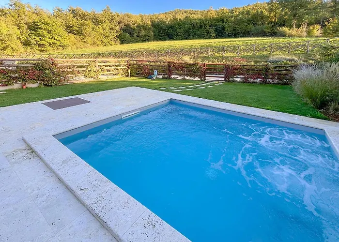 3 Bedroom Beautiful In Montebuono Montemelino